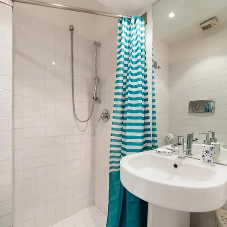 Charming And Bright 2 Bed Flat In San Giovanni