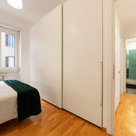 Apartment Charming And Bright 2 Bed Flat In San Giovanni Rome