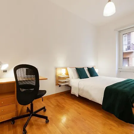 Charming And Bright 2 Bed Flat In San Giovanni * Rome